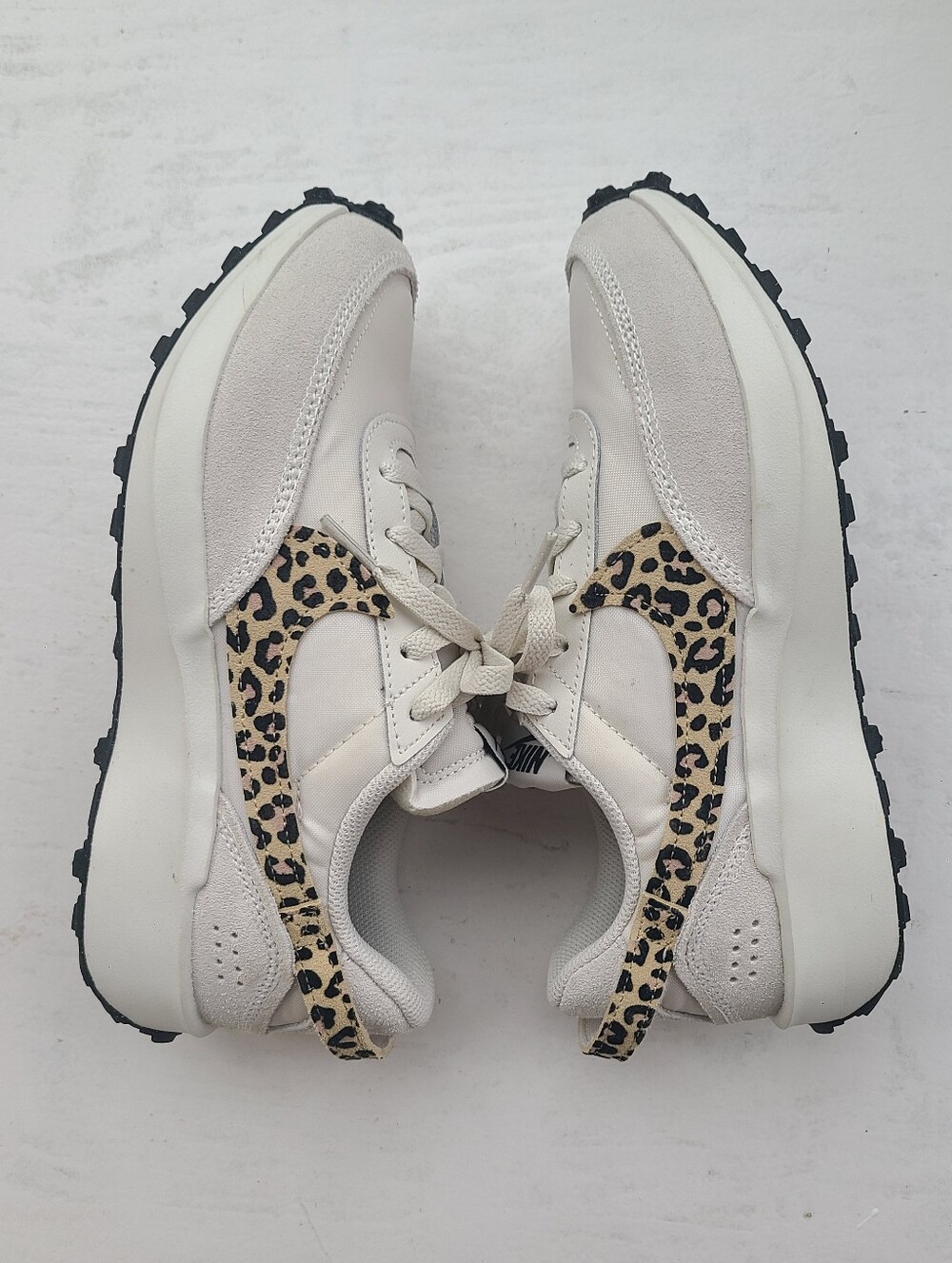 🐆 Nike Waffle Debut Cream and Leopard Print Sneakers - Picture 8 of 10